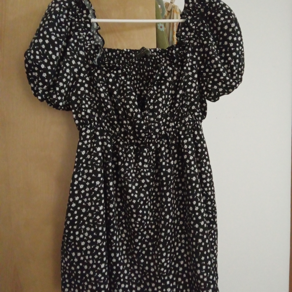 Black & white floral romper